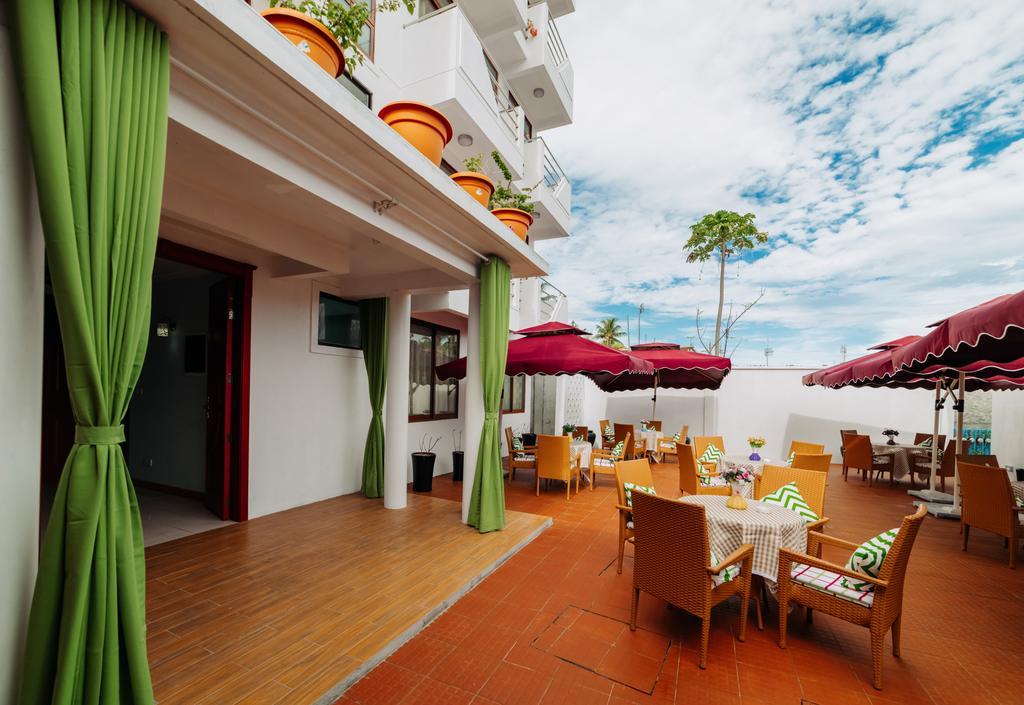 Rekidhiye Inn Addu City Εξωτερικό φωτογραφία