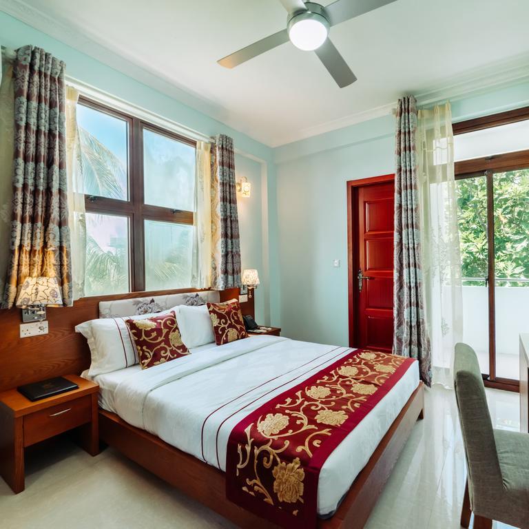 Rekidhiye Inn Addu City Εξωτερικό φωτογραφία